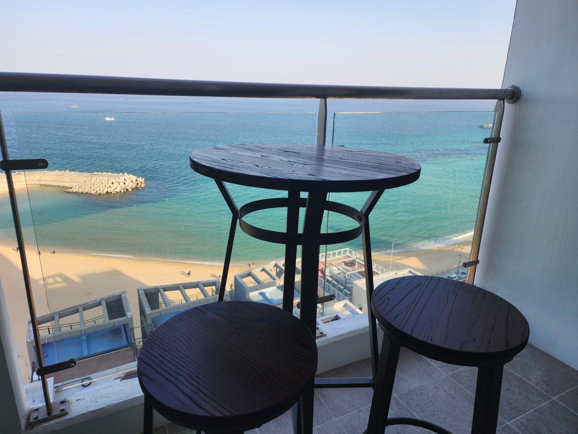 Sokcho Summitbay 1807 "Ocean View" Aparthotel Екстериор снимка